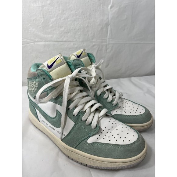 Air Jordan 1 Retro High OG 'Turbo Green' 555088-311 Size 7  nike - Picture 3 of 16